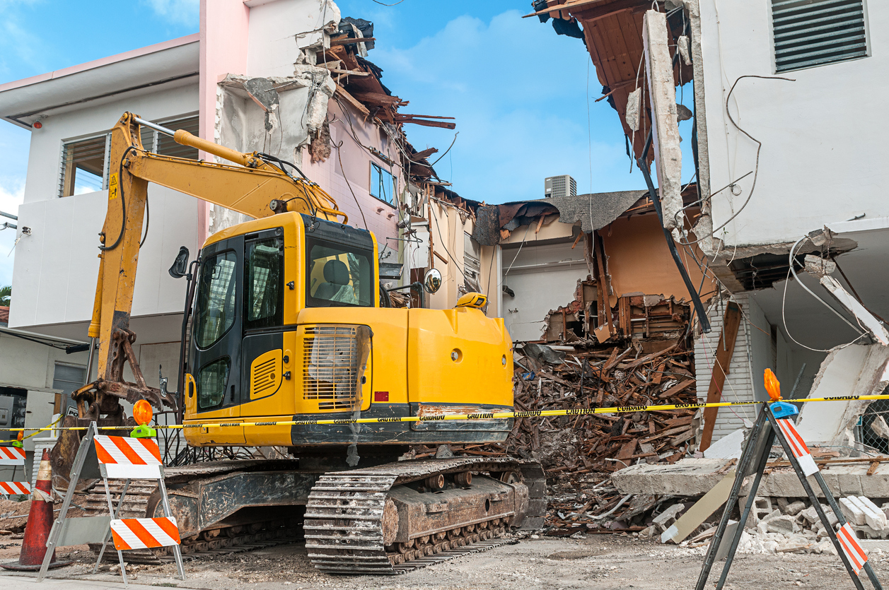 Demolition time Sykes Pumps aid major demolition project