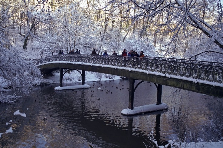 Kelvinbridge Glasgow Scottish councils prepare for predicted harsh winter