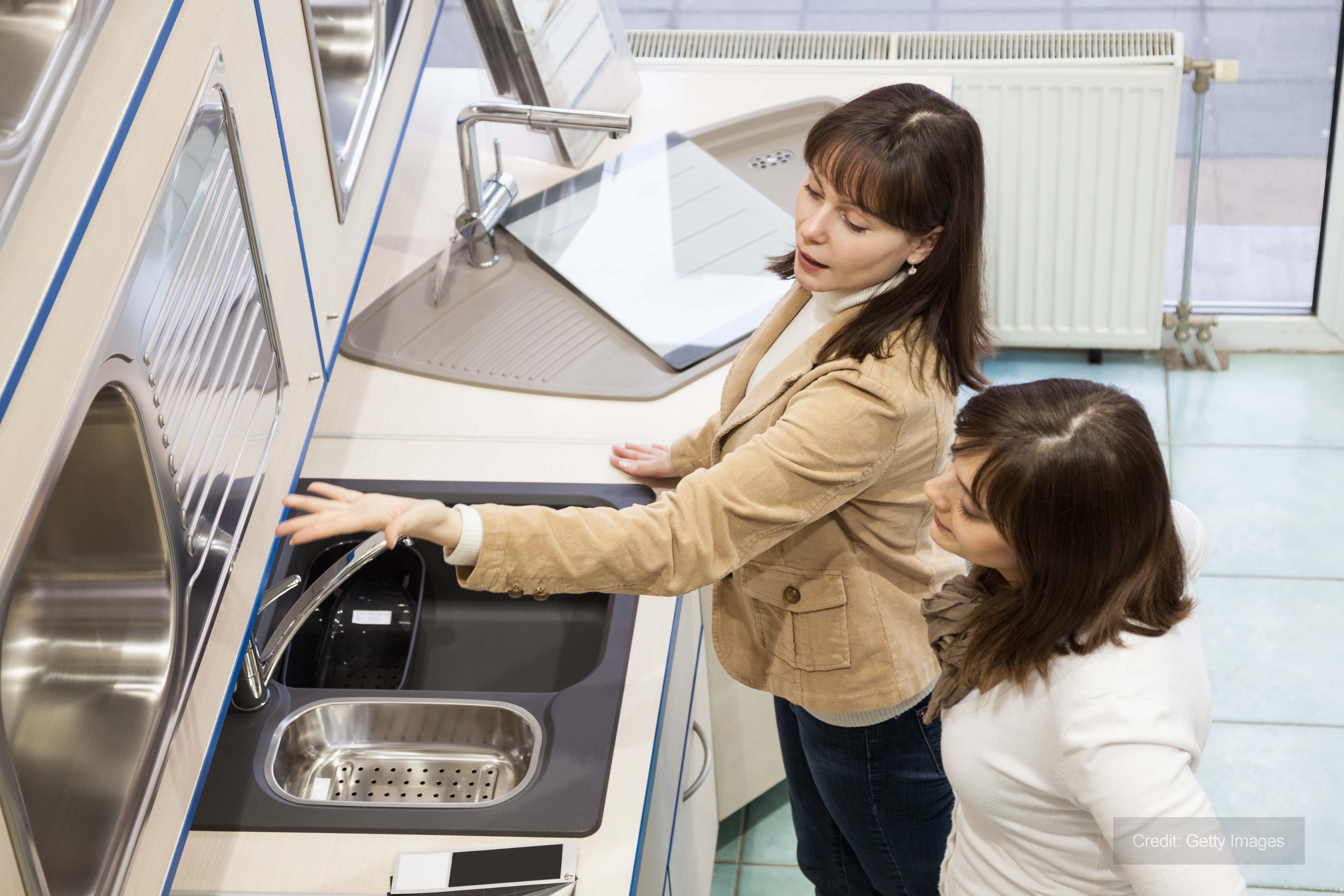 Kitchen Showroom Emergency cooling for kitchen showroom