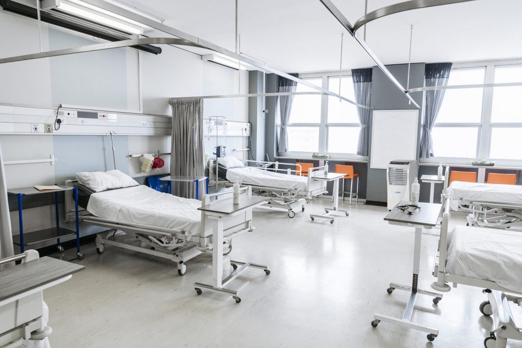 Air conditioning hire cools London hospital