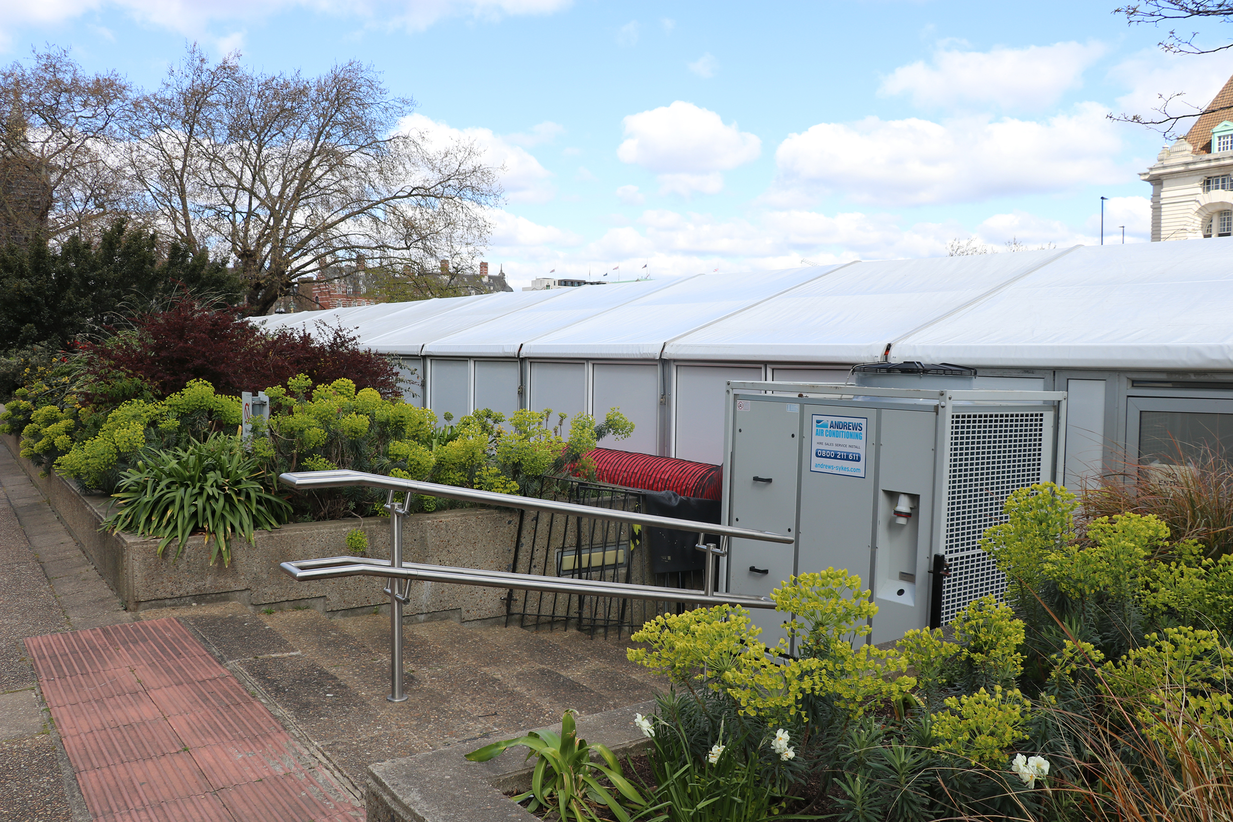 Don’t sweat it! The benefits of air conditioning hire, explained