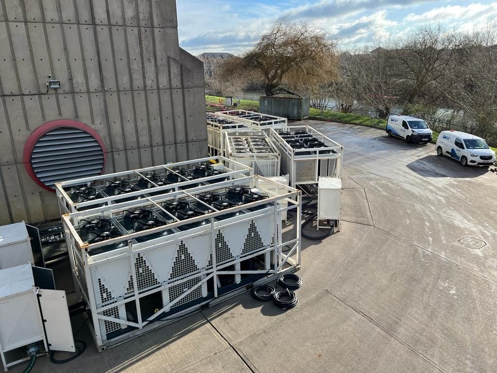 Temporary 750kW chiller units installed at world-renowned brewery during planned maintenance