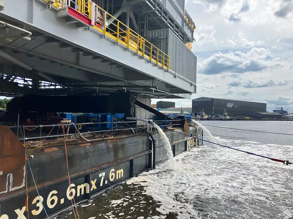 Ballasting system ensures safe, on-time load-out at Tyne shipyard